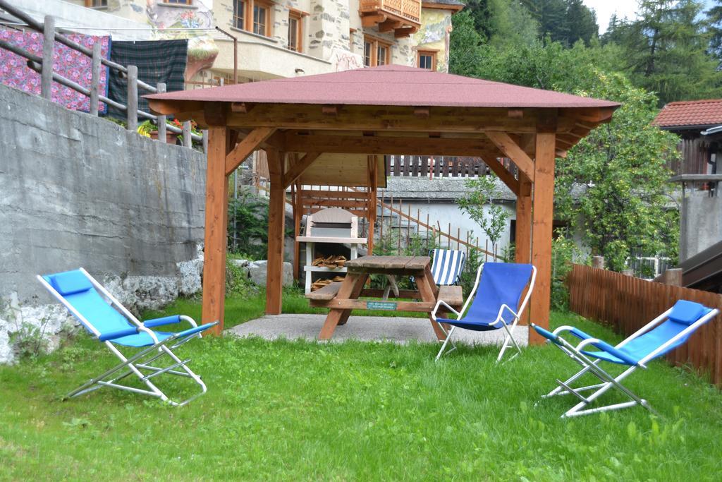 Apartamento Casa Colturi Valdisotto Habitación foto